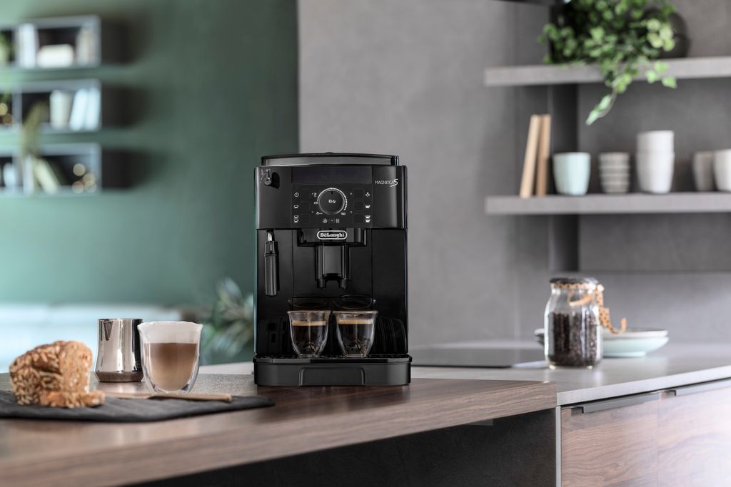 De'Longhi Magnifica S ECAM12.121.B Kaffeevollautomat schwarz
