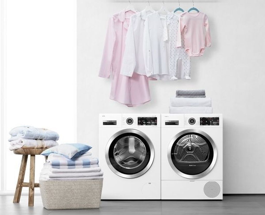 Bosch Serie 8 WQB245B40 Wäschetrockner Freistehend Frontlader 9 kg Weiß