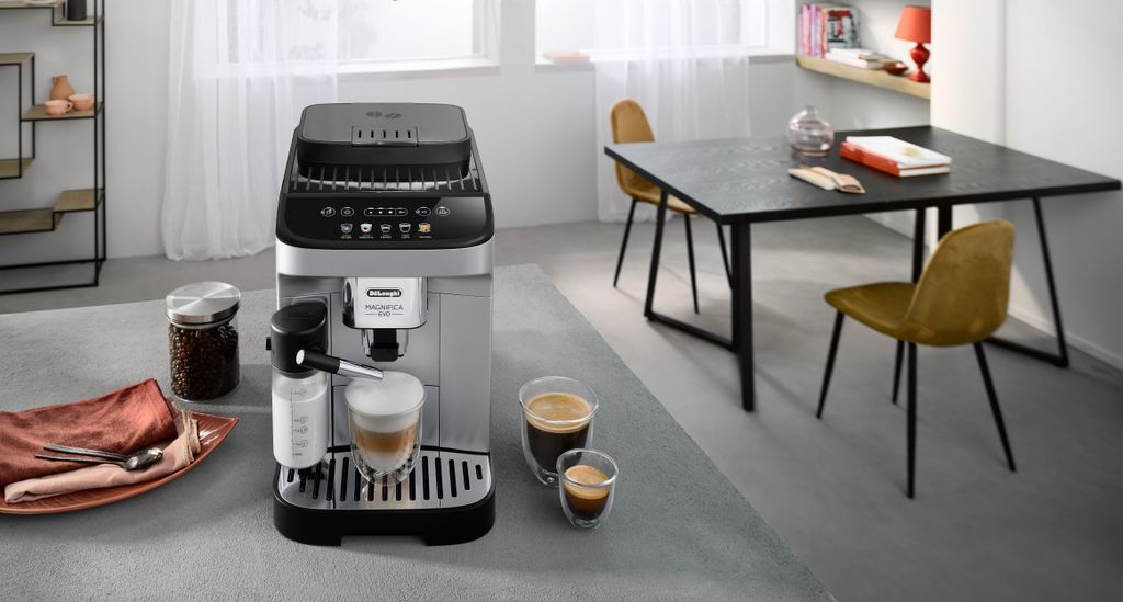 De'Longhi Magnifica Evo ECAM290.61.SB Kaffeevollautomat silber - schwarz